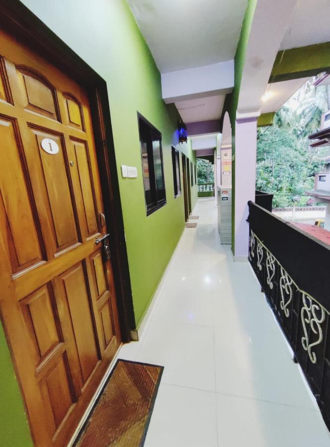 Tiger Eye Guest House Calangute Buitenkant foto